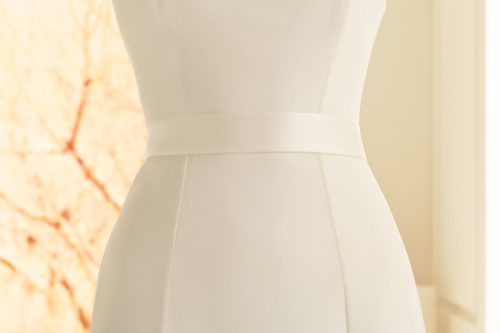 Bianco Evento. PA32. Satinbælte. 3.5 cm bredt.