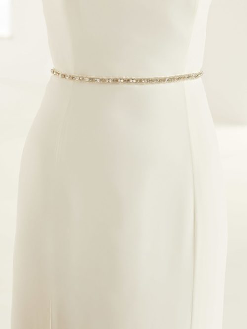 Bianco Evento. PA52. Bælte i satin med rhinsten. 1 cm bredt.