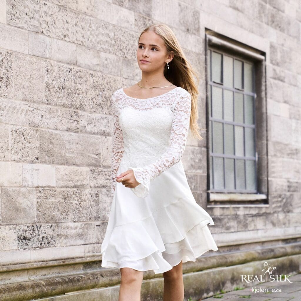 Realsilk konfirmationskjole 2025. Model Eza