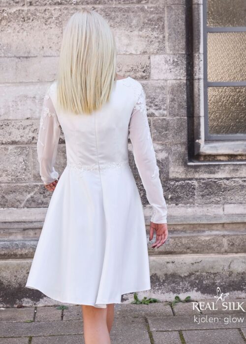 Konfirmationskjole2026_Realsilk_Glow_ryg