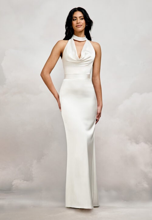 Catherine Deane. Model Eugenia Top. Elegant top i satin med halterneck. Toppen åbner op foran og har vandfaldseffekt. Lukkes i ryggen med satinknapper.